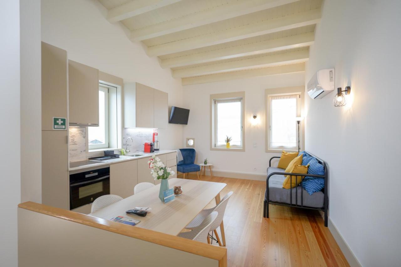 Martires Sweet Apts By Portocityhosts Exterior photo