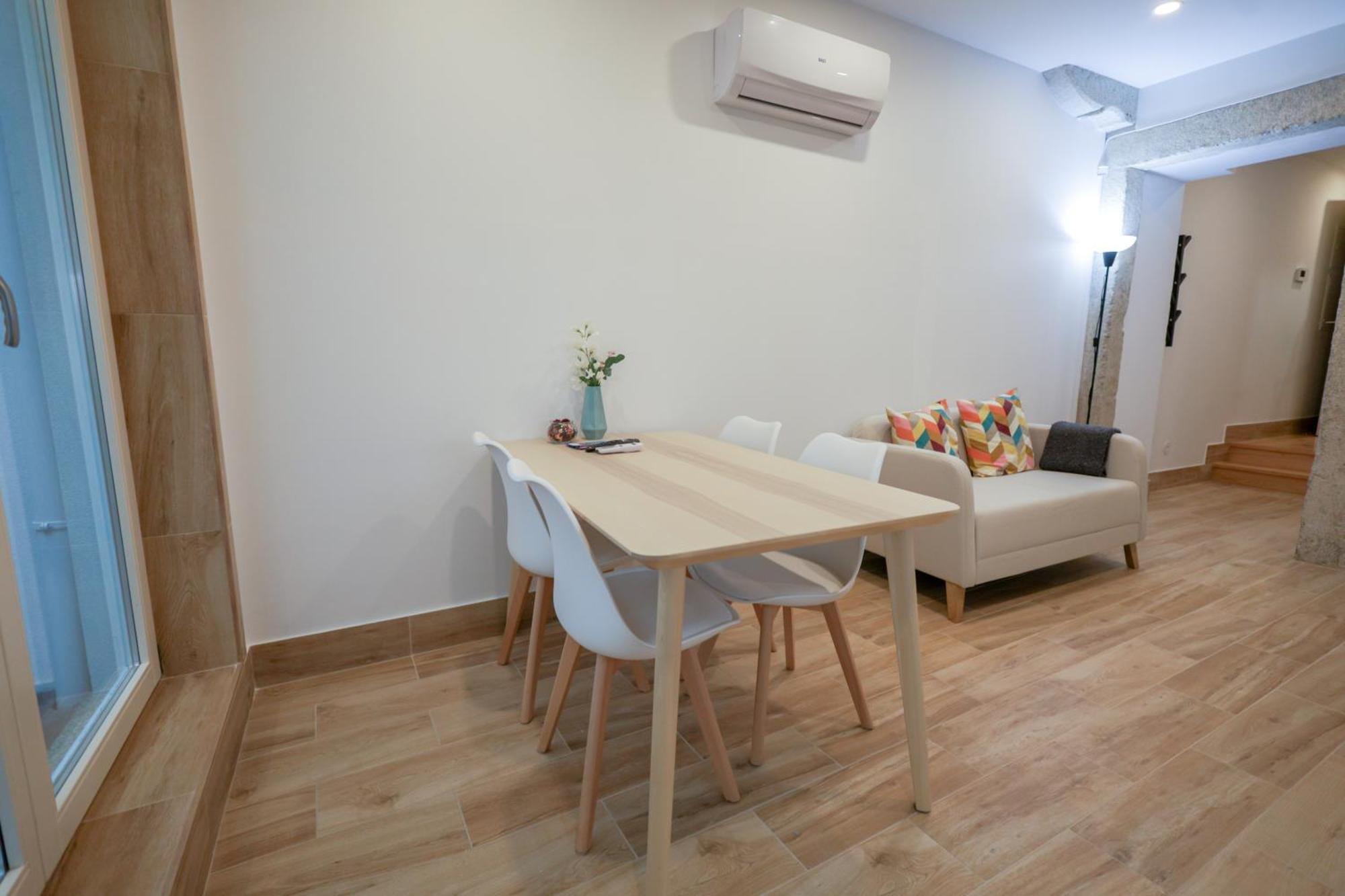 Martires Sweet Apts By Portocityhosts Exterior photo